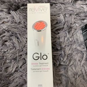 Revive Glo wrinkle treatment